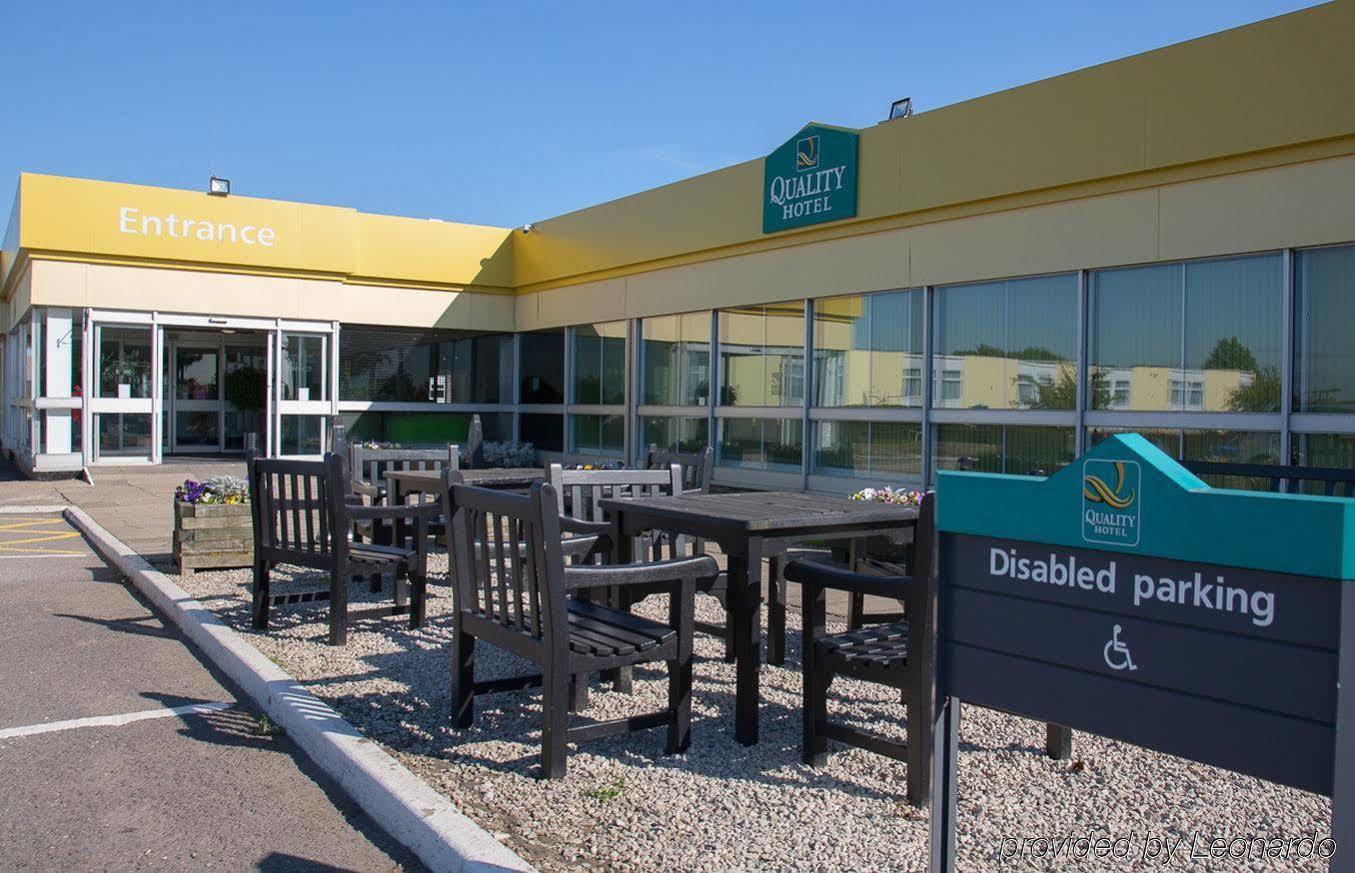 Yorkshire Gateway Hotel South Milford ภายนอก รูปภาพ
